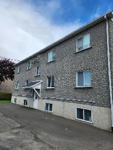 NOUVEAU 4 1/2, 3ième , 1195$/mois, libre - Photo 2