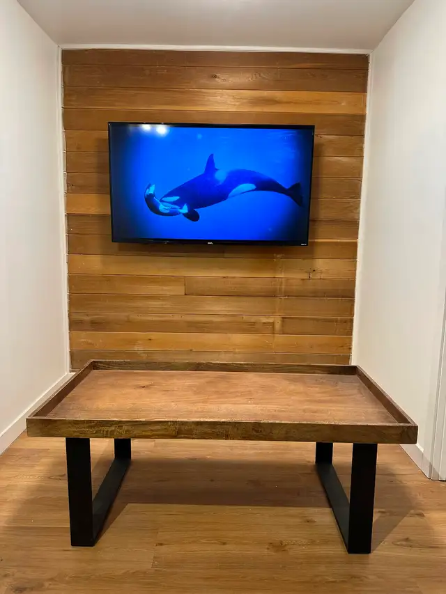 3 Bedrooms DOWNTOWN