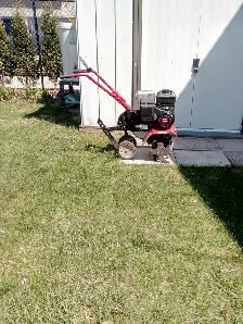 YARD MACHINE ROTO TILLER - Photo 2