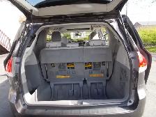 2014 Toyota Sienna XLE - Photo 15