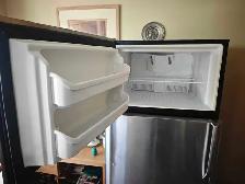 Frigidaire Fridge for Sale - Photo 3