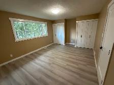 Newly Renovated 3 Bedroom Townhouse in Kimberley - Photo 14