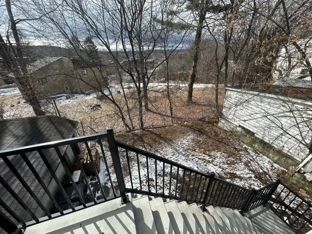 Appartement 5 1/2 à louer, secteur Sherbrooke