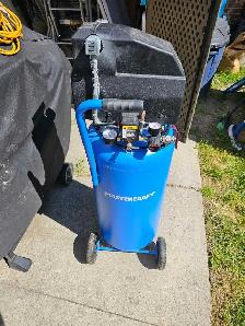 20 gallon compressor - Photo 4