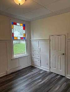 2 BDRM 1 Bath Apartment - Photo 8