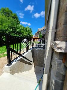 Side Entrance, Basement Entrance, Basement Egress Window - Photo 3
