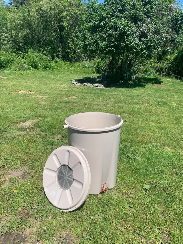 Rain barrel