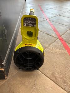 Ryobi PCllb01 Cordless Air / Leaf Blower - Photo 2