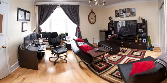 1 Bedroom Apartment Downtown, Text to View, No Pets