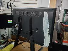 Télé Samsung de 32'' avec télécommande - Photo 2