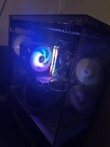 Highend gaming PC (Complete setup) - Photo 2