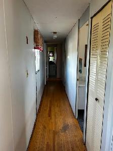 1974 Mobile for sale - Must be moved - Photo 9