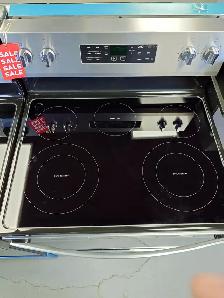Whirlpool '30' Stainless Steel Freestanding Electric Range - Photo 4