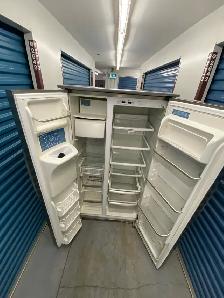 ELECTROLUX SIDE-BY-SIDE STAINLESS STEEL FRIDGE - Photo 7