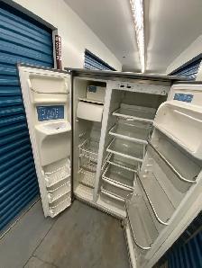 ELECTROLUX SIDE-BY-SIDE STAINLESS STEEL FRIDGE - Photo 8