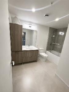 SUPERBE APPARTEMENT AU 7E ÉTAGE CENTROPOLIS LAVAL !! 3 1/2 - Photo 2