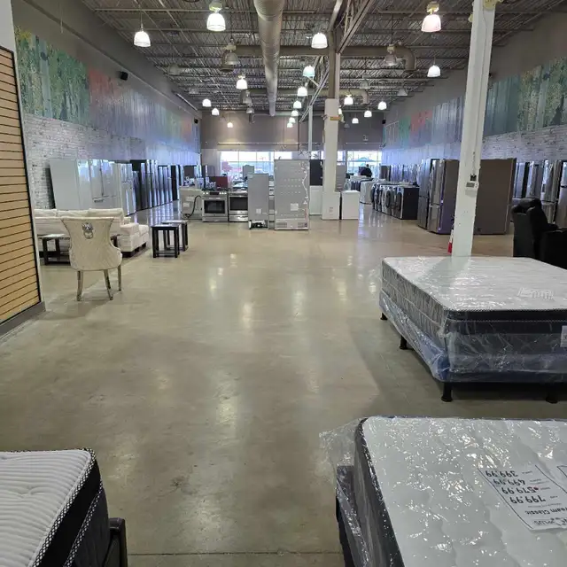 Amazing commercial space for rent in prime location