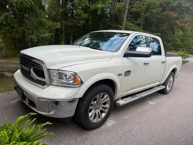 2018 Dodge Ram 1500, Laramie, Longhorn
