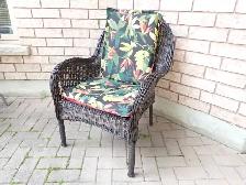 Resin Wicker Chair - Photo 3