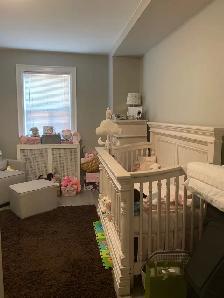 Gorgeous 2 Bed 1 1/2 Bath Upstairs Apartment - 13 Castle View - Photo 7