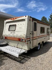 1983 Vanguard 18" Trailer - Photo 2