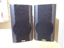 JAMO Speakers