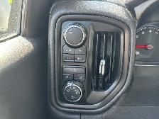 2021 Chevrolet Silverado 1500 4WD REG CAB 8 FT LONG BOX-CAMERA - Photo 15