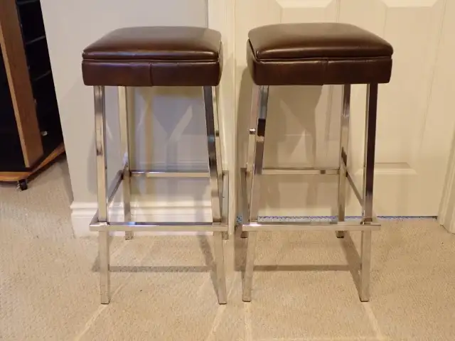 Coronet Bar Stools