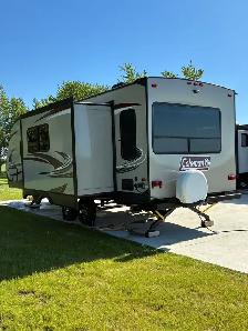 2019 Coleman Light 2515RL Travel Trailer - Photo 2