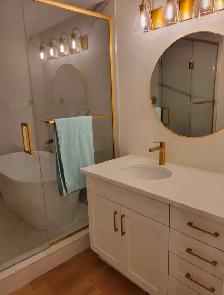 Beautiful newly renovated basement apartment for rent - Photo 2