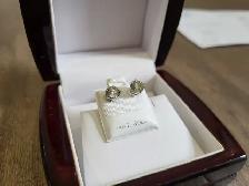 Brand New 14K White Gold Brilliant Cut Diamond Earrings For Sale - Photo 5