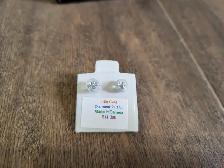Brand New 14K White Gold Brilliant Cut Diamond Earrings For Sale - Photo 7