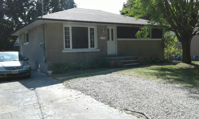 2-bedroom basement apartment with laundry and dishwasher