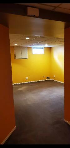 1 bedroom full basement - Photo 3