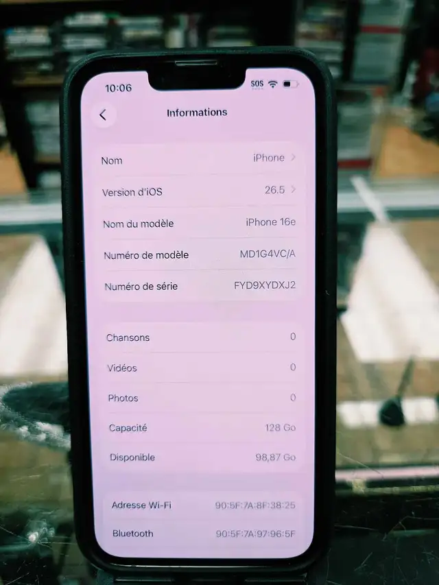 Apple iPhone 16e