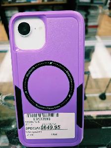 Apple iPhone 16e - Photo 4