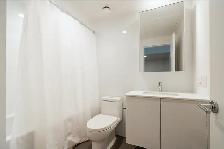 Burnaby condo room for rent - Photo 5