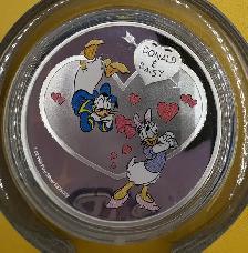 Disney Love Crazy! .999 Fine Silver Coin - Photo 2