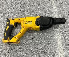 DeWalt DCH133 20v Hammer Drill - Photo 2