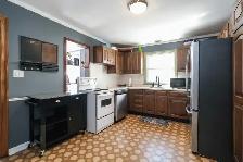 NEW LISTING ON OLIVE! - Photo 4