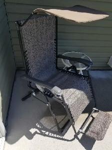 TWO FULL-LENGTH FOLDING LONGE CHAIRS - Photo 2