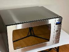 Panasonic NN-SE992S Genius Prestige Plus Inverter Microwave 2.2 - Photo 10