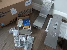 Brand New Rainfall Shower Tower Column For Sale - Photo 6
