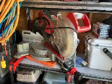 Milwaukee 12-inch Sliding Compound Miter Saw