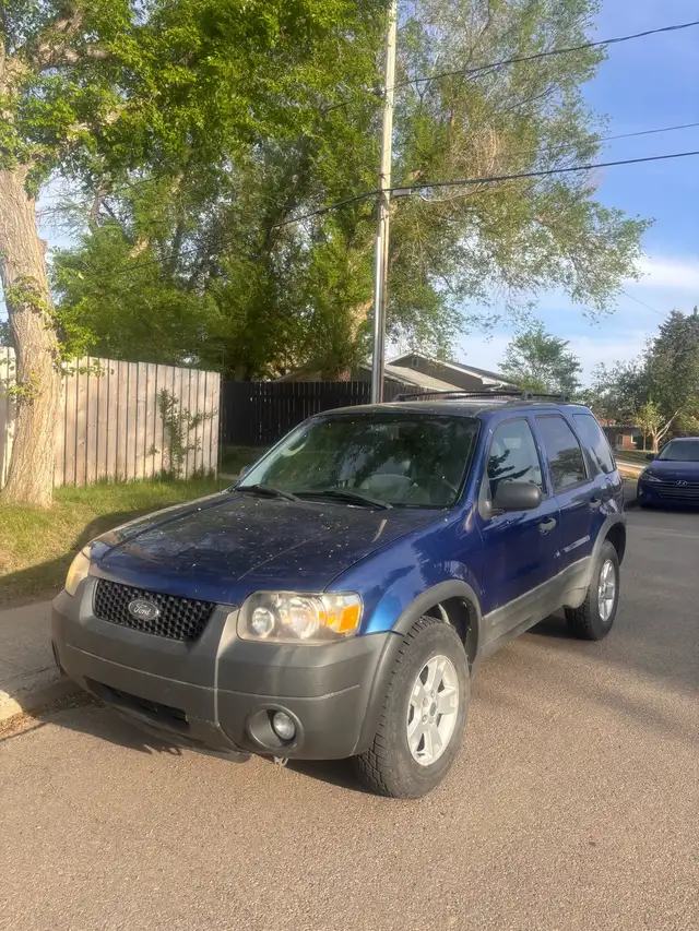 2007 Ford Escape  4WD