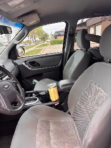 2007 Ford Escape  4WD - Photo 3