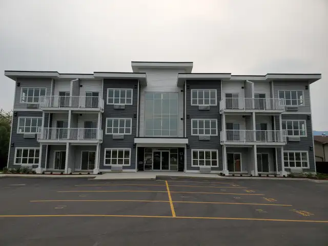 York Apartments #206