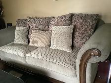 couch in furniture - Photo 2