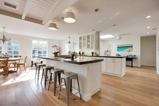 PREMIUM QUALITY Maple Cabinets 50% OFF  Quartz Countertops