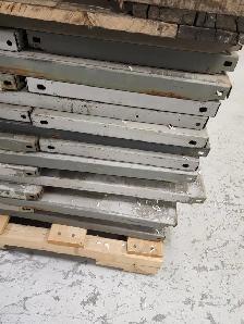 Metal Shelving - Photo 3